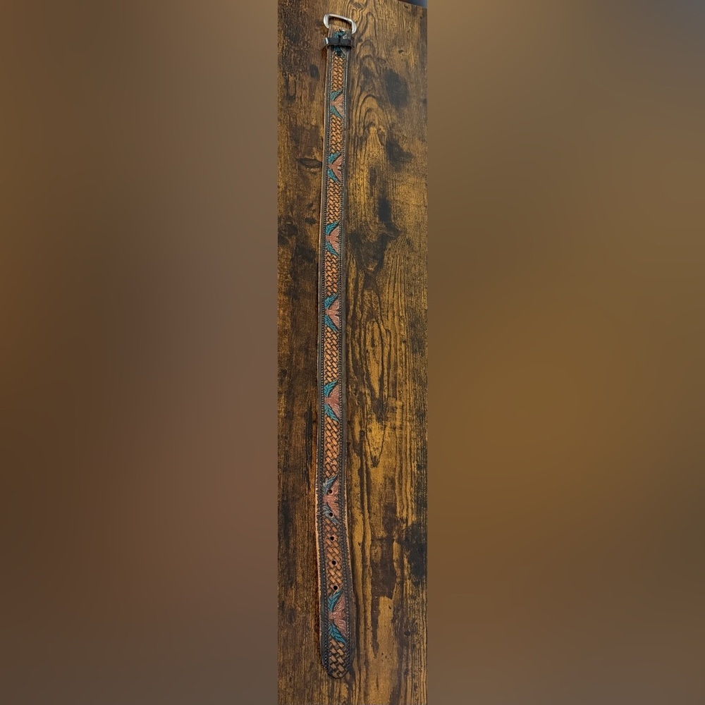 Vintage Tooled Leather Belt – Southwestern Motif – Made in USA - Picture 4 of 7